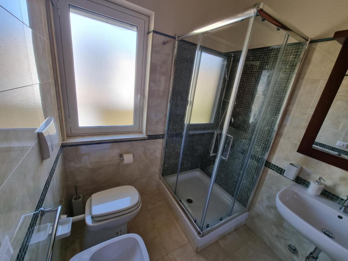 B&B E Casa Vacanza Al Castello Роччелла-Йоніка Екстер'єр фото
